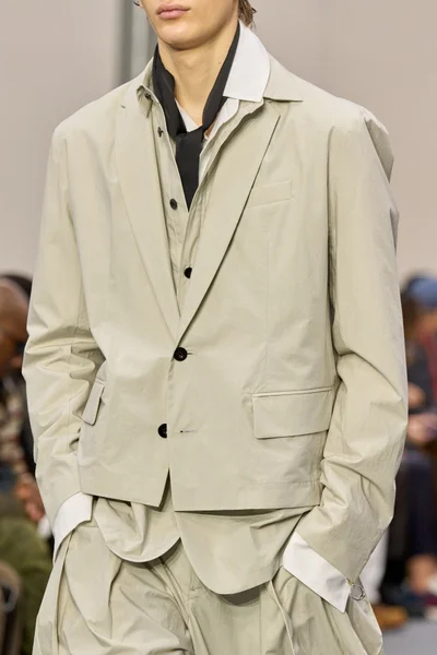 Look 155